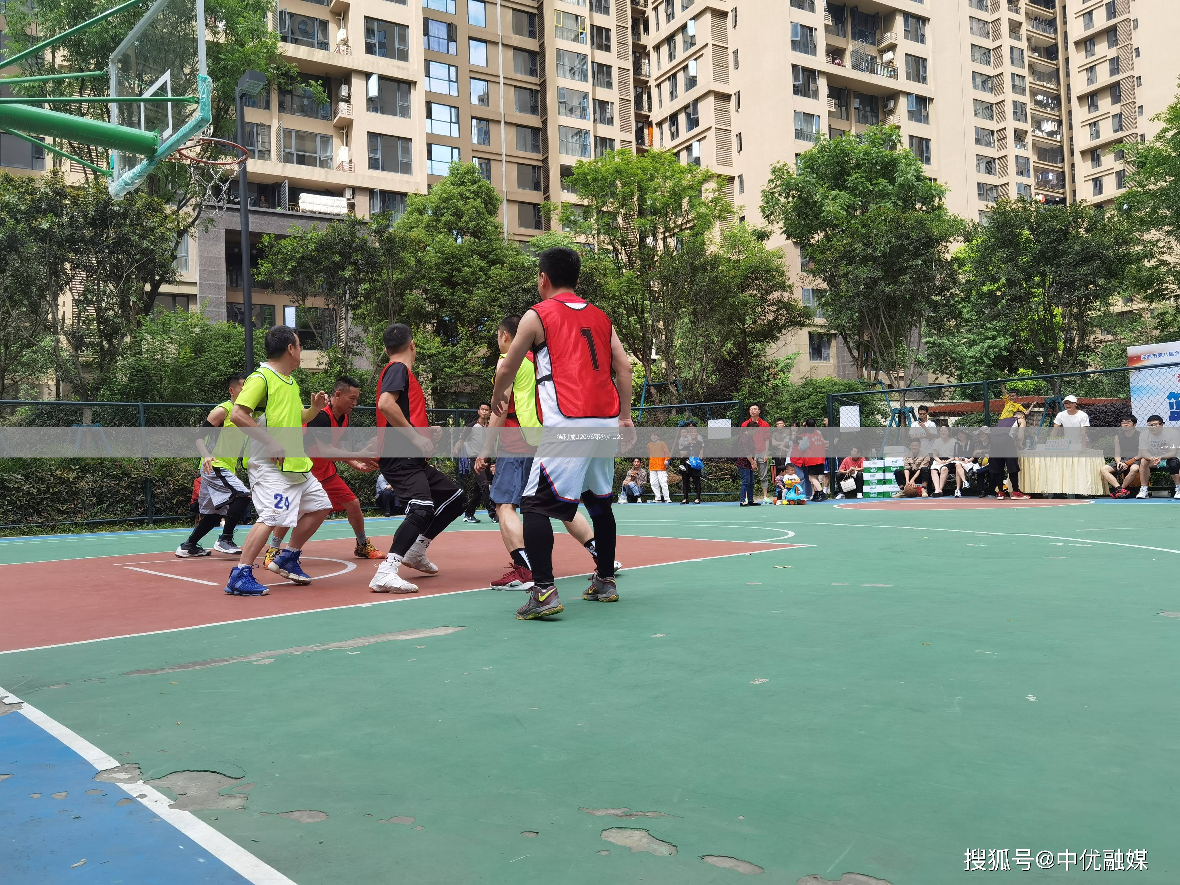 德利城U20VS邓多克U20